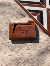 Load image into Gallery viewer, Myra Dune Wave Trail Credit Card Holder in Brindle Ivory