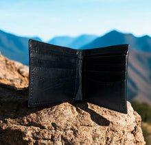 Load image into Gallery viewer, Denis Tooled Men’s Wallet