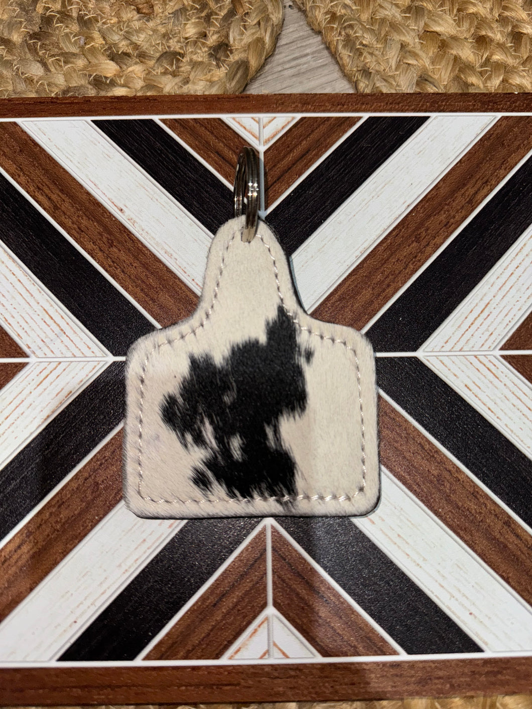 Cowhide Large Keyring E