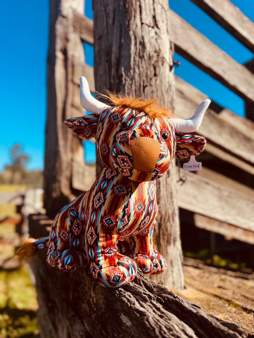 Arizona Aztec Large Highland Cow