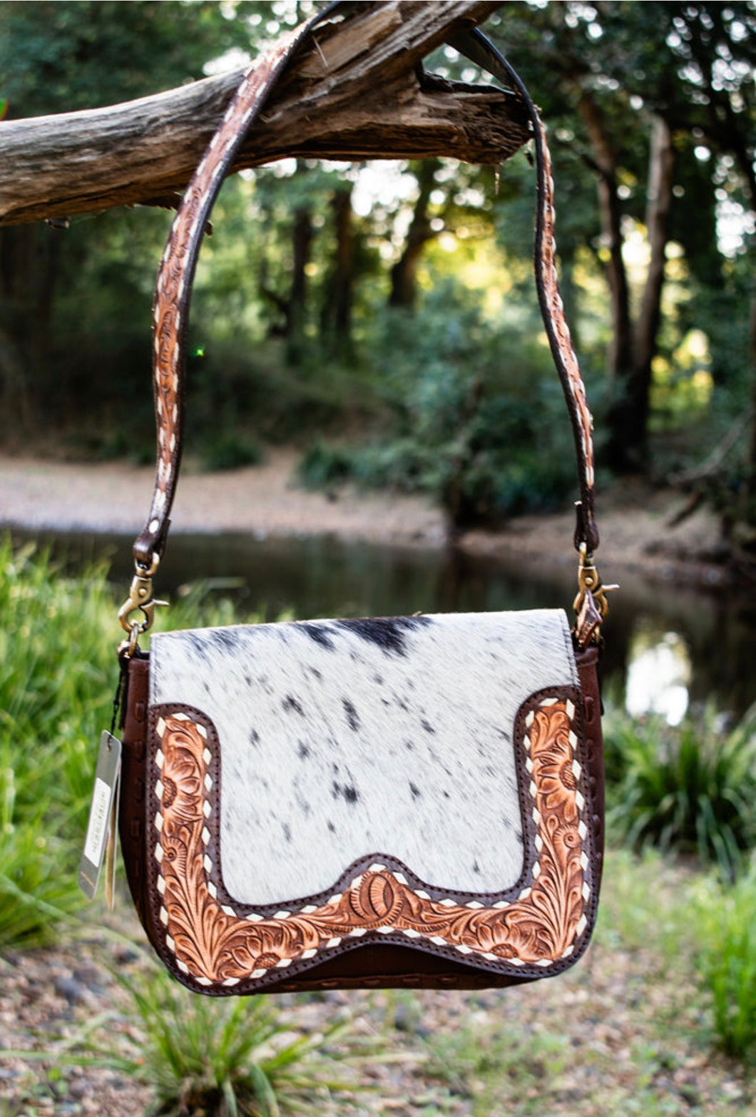 Nicole Crossbody