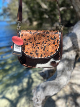 Load image into Gallery viewer, Aria Crossbody
