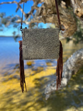 Load image into Gallery viewer, Court Crossbody
