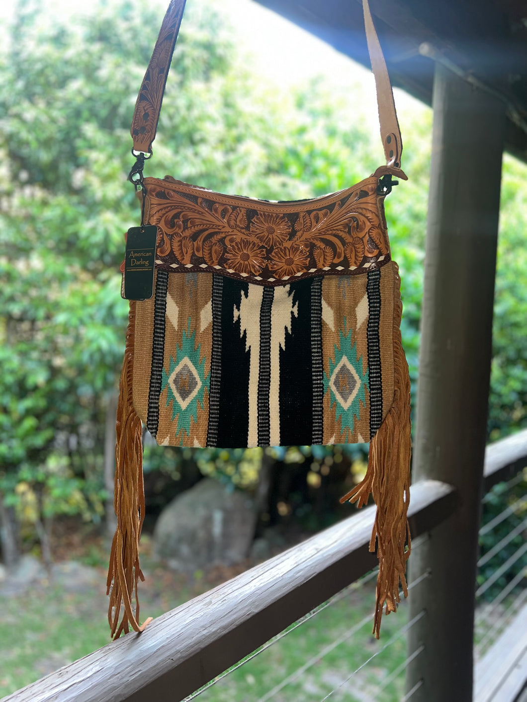 Lola - Large Cross Body Bag